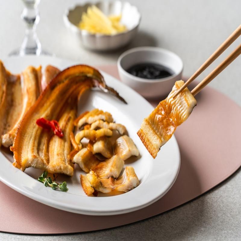 반건조 손질 바다장어 1팩(건조후 2-3미/소스증정)