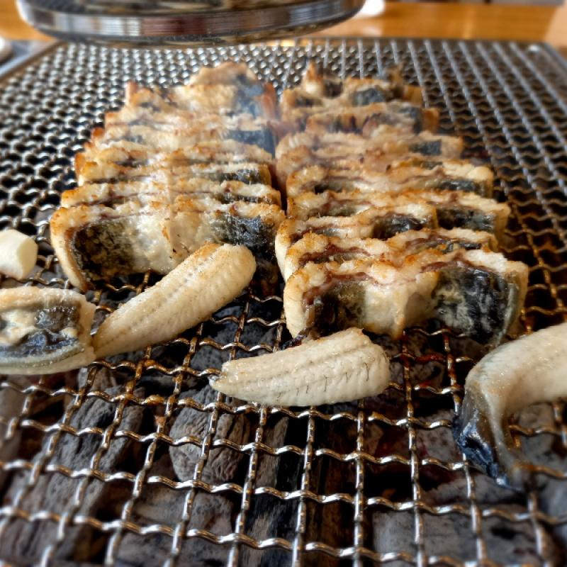 반건조 바다장어구이 1kg내외 (4-5마리)